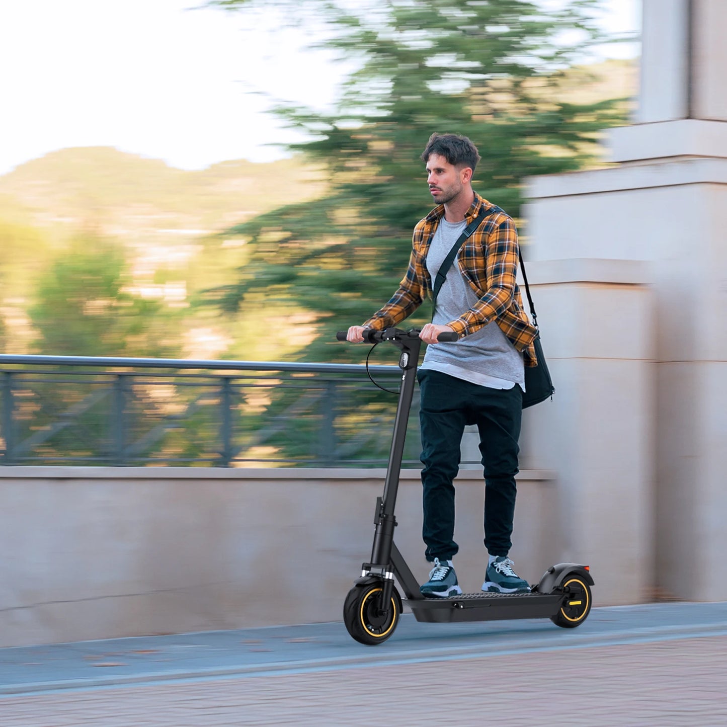 ESMAX 500W Electric Scooter – Max Speed 35KM/H, 45KM Long Range, Smart APP Control, Shock-Absorbing, Anti-Skid, Foldable for Adults